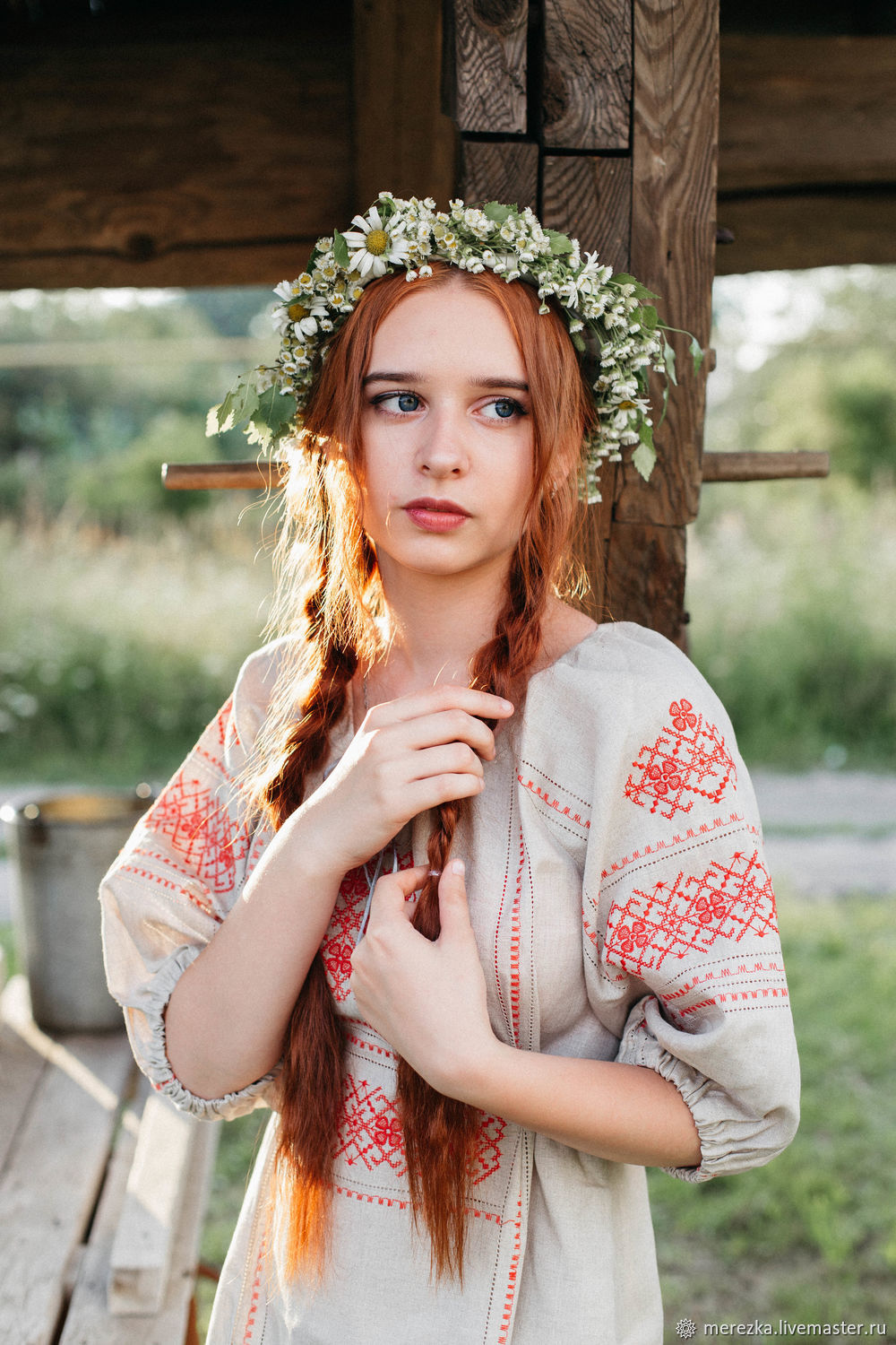 A playful frame from Girls in Slavic costumes — online in Karachi